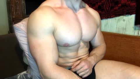 Troncq online show from March 2025 06:22:02 PM