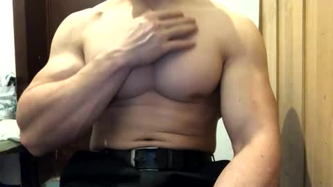 Troncq online show from March 2026 08:59:02 AM