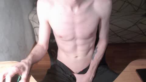 Snapshot of trone41 chatting on April 2026 01:55:02 PM I POST MY FUCKING VIDEOS AND PICS online show from April 2026 01:55:02 PM