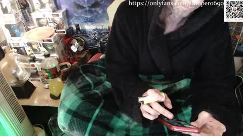 trooper0690 online show from April 2026 01:23:02 PM