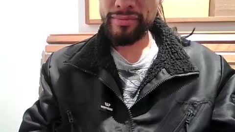 Open minded - Hetro - Male online show from December 2025 04:34:02 PM