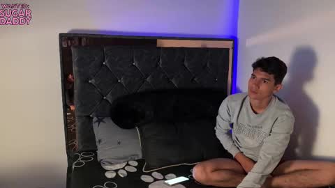 troye_lex online show from September 2025 11:28:01 PM