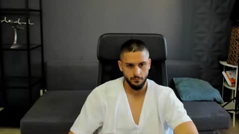 TroyWade online show from June 2026 04:18:02 AM