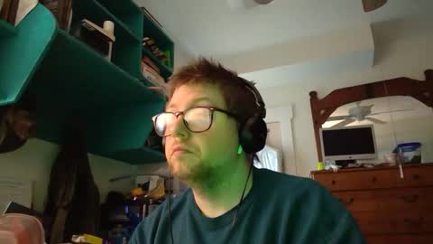 HandicappedLaugher online show from December 2024 04:20:01 PM