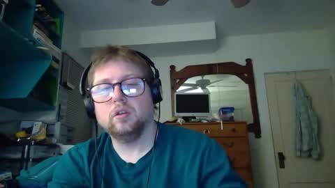 HandicappedLaugher online show from December 2024 04:33:02 AM