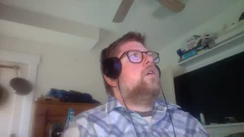 HandicappedLaugher online show from November 2025 07:02:02 PM