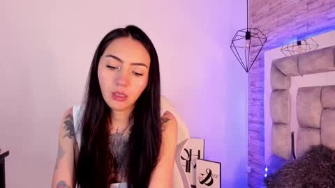   online show from December 2024 06:06:01 PM