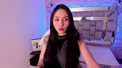   online show from December 2024 12:28:02 PM