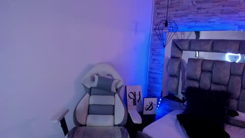   online show from December 2024 11:49:02 AM