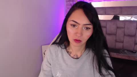   online show from February 2025 06:22:01 PM