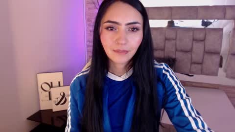   online show from February 2025 06:02:02 PM