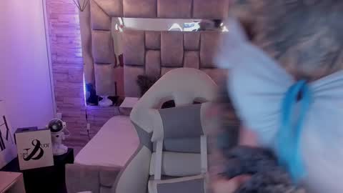   online show from March 2025 03:13:02 PM