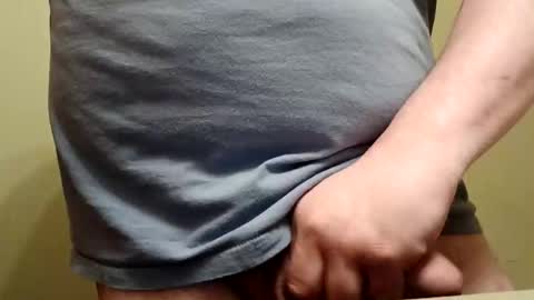 Snapshot of trukytom6969 chatting on February 2026 05:30:02 AM trukytom6969 online show from February 2026 05:30:02 AM