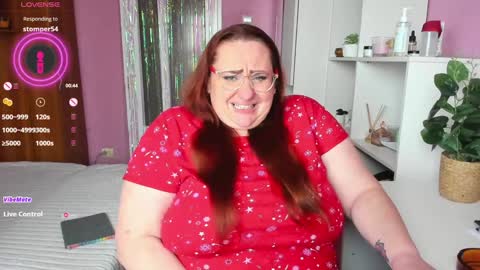 Adelle online show from February 2025 01:22:02 PM