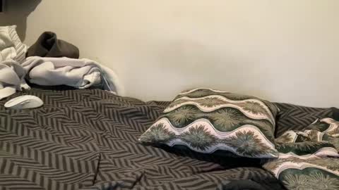 Trustmelove online show from December 2024 07:38:02 PM