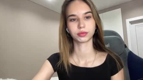 Snapshot of tryme_muse chatting on November 2025 03:22:01 PM tryme_muse online show from November 2025 03:22:01 PM