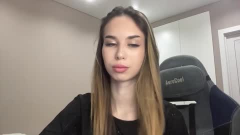 tryme_muse online show from December 2025 05:20:02 PM