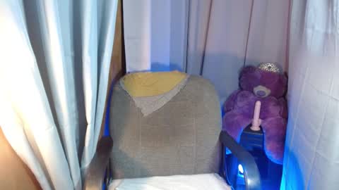 Goddess Mira online show from March 2025 06:21:02 PM