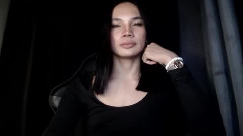 Snapshot of ts_athisa chatting on November 2025 05:52:01 PM ts_athisa online show from November 2025 05:52:01 PM