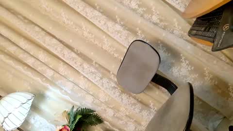 Chloe online show from April 2026 07:58:02 AM