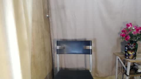 Snapshot of ts_ladycarla19 chatting on September 2025 04:17:01 PM Carla online show from September 2025 04:17:01 PM