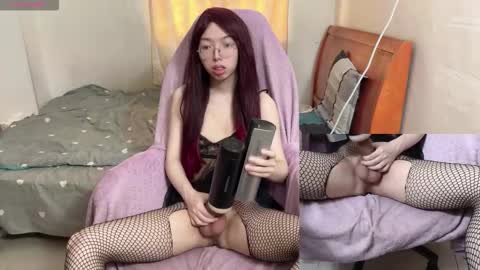 lili online show from October 2025 03:37:02 AM