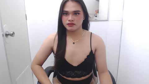 Snapshot of ts_lovelicious chatting on October 2025 03:40:02 AM ts_lovelicious online show from October 2025 03:40:02 AM