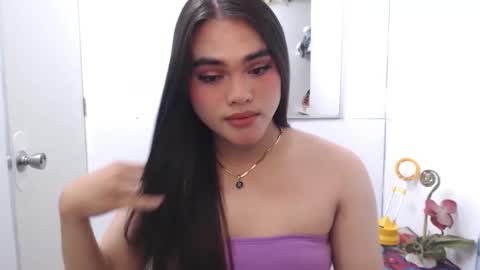 Snapshot of ts_lovelicious chatting on October 2025 04:37:02 AM ts_lovelicious online show from October 2025 04:37:02 AM