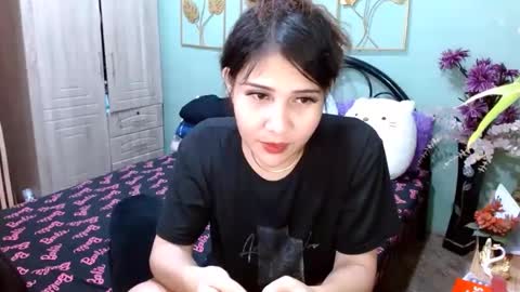 SHENA  online show from January 2025 06:35:01 PM