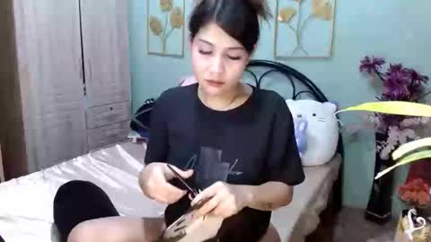 SHENA  online show from January 2025 11:24:01 AM