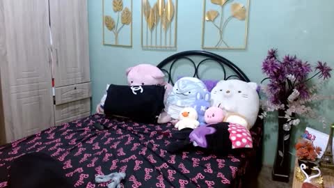 SHENA  online show from March 2025 03:18:02 PM