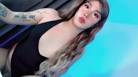 Julian online show from February 2025 06:52:01 PM