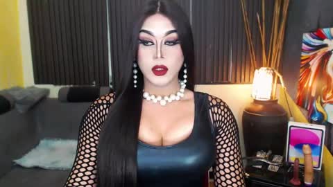 Nicoleeee online show from April 2026 07:58:01 AM