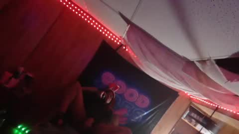 TsNitra online show from December 2024 12:28:01 PM