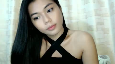 Paulyn online show from December 2024 09:28:01 PM