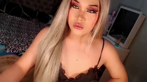 jayvie online show from October 2025 03:21:02 PM