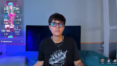 Maru online show from November 2025 08:21:02 PM