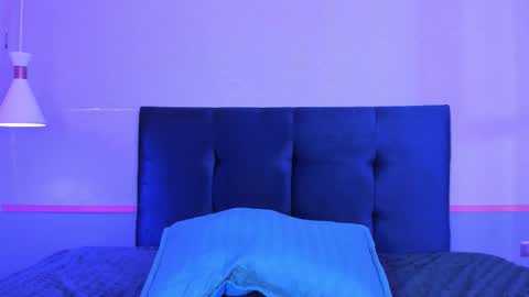 Snapshot of tsuki_maru chatting on February 2026 07:18:02 AM Maru online show from February 2026 07:18:02 AM