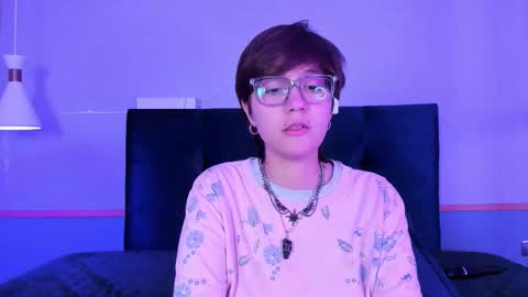 Snapshot of tsuki_maru chatting on March 2026 08:42:02 AM Maru online show from March 2026 08:42:02 AM