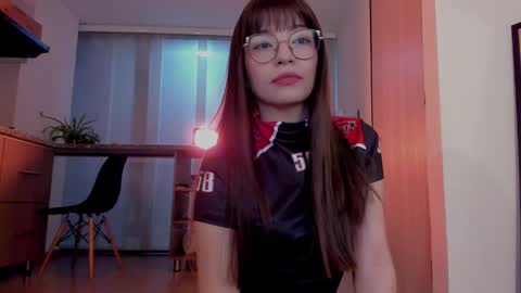 Tsuky online show from December 2024 02:30:02 AM