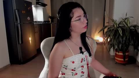 Tsuky online show from November 2025 02:21:01 AM