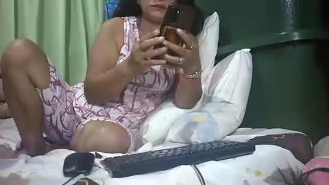 Mae online show from September 2025 09:59:02 PM