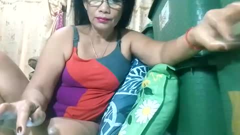Mae online show from March 2026 10:37:01 PM