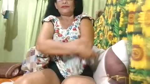 Snapshot of tuchmegently chatting on July 2026 11:00:02 PM Mae online show from July 2026 11:00:02 PM