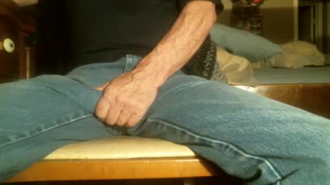 Snapshot of tulsatool chatting on June 2026 04:04:01 AM Tulsatool online show from June 2026 04:04:01 AM