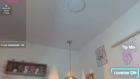 tulunaroja online show from November 2025 08:42:02 PM