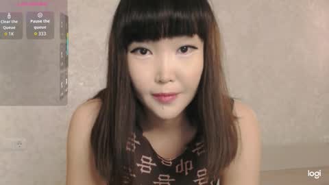 TumiLio online show from September 2025 01:34:01 PM