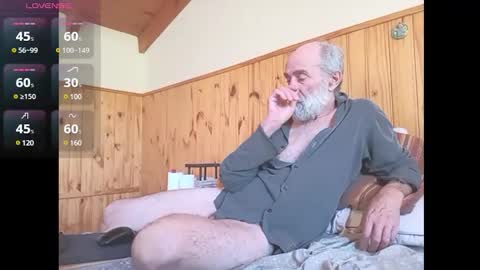 Papi Facu online show from February 2025 05:15:01 PM