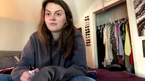 Snapshot of turtlegirl21 chatting on December 2024 06:48:01 PM turtlegirl21 online show from December 2024 06:48:01 PM