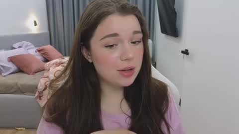 Ariana online show from March 2025 09:25:02 PM